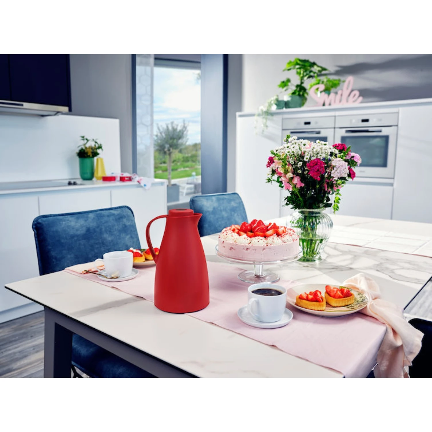 Leifheit Harmonic Isoleerkan 1.0 L Donkerrood 2 Leifheit Harmonic Isoleerkan 1.0 L Donkerrood - Afbeelding 2